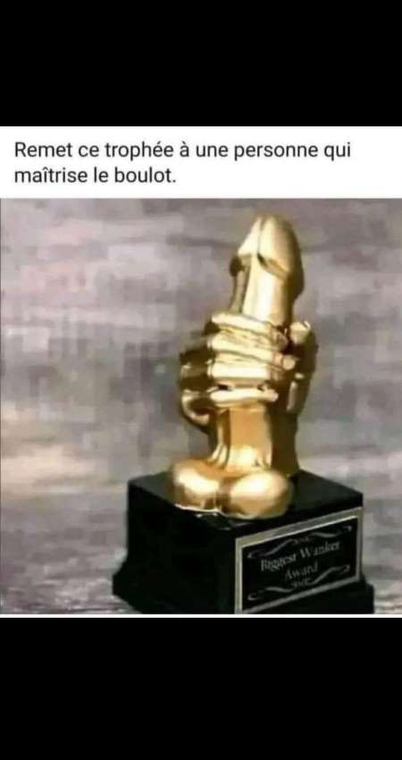 �tudiante consentante