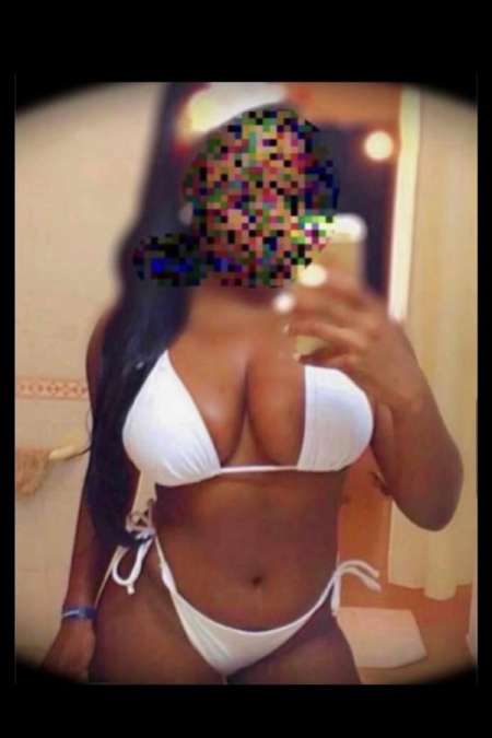 une femme tr�s jolie et douce NATURELLE