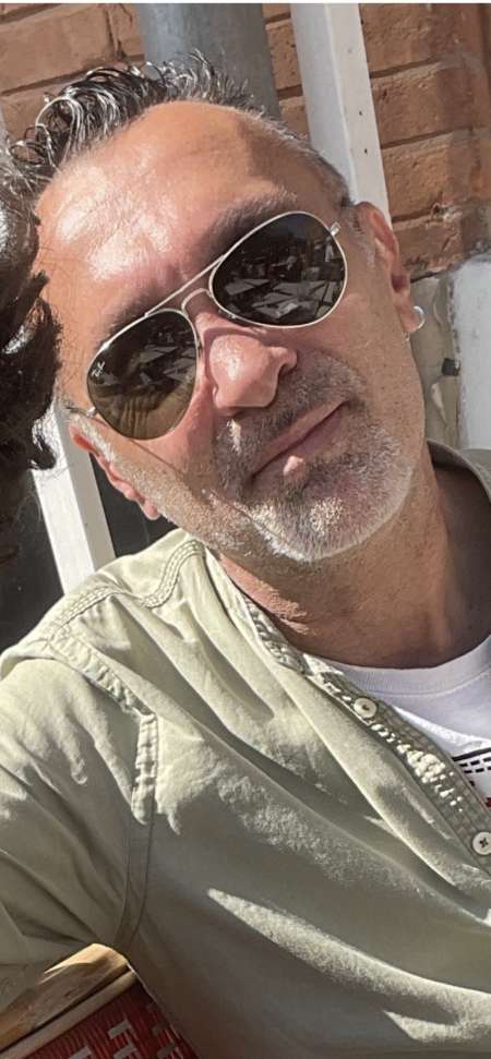 Bonjour pour une rencontre cool et respectueuse .