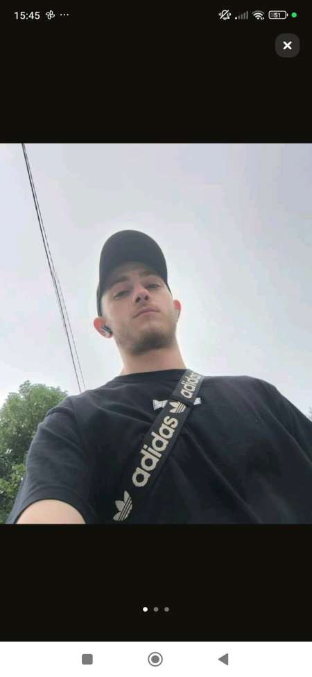 Cherche relation intimes avec femmes