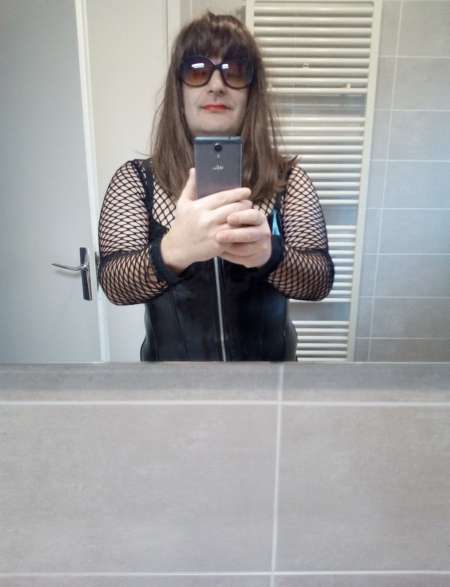 travestie ronde a dispo