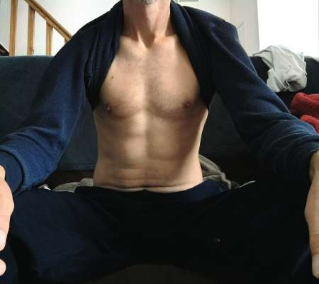 cherche une femme ou escorte rennes