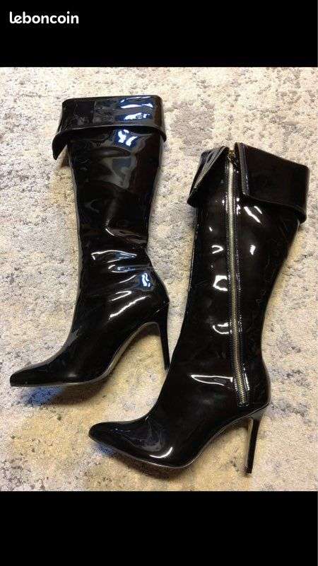 chaussures vetements et accesoirs adultes